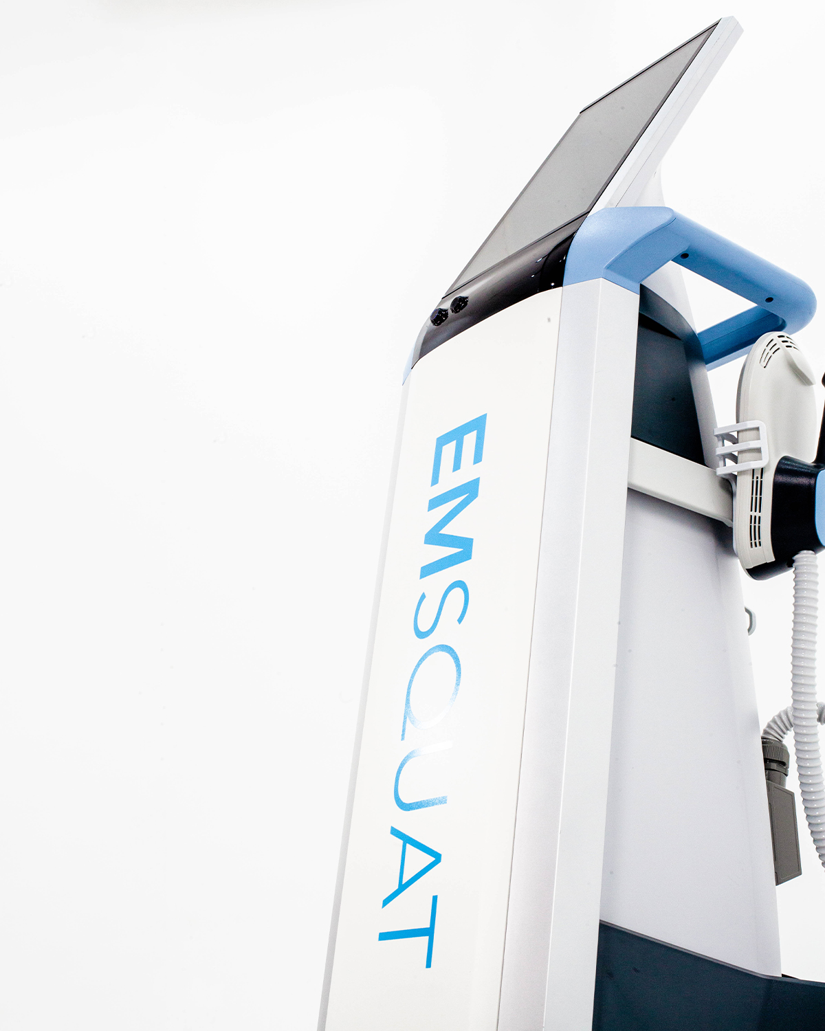 EM Squat_0000_IMG_4285